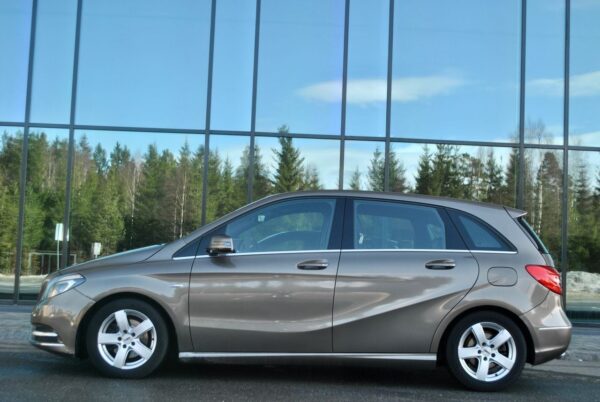 5 Mercedes-Benz Classe B