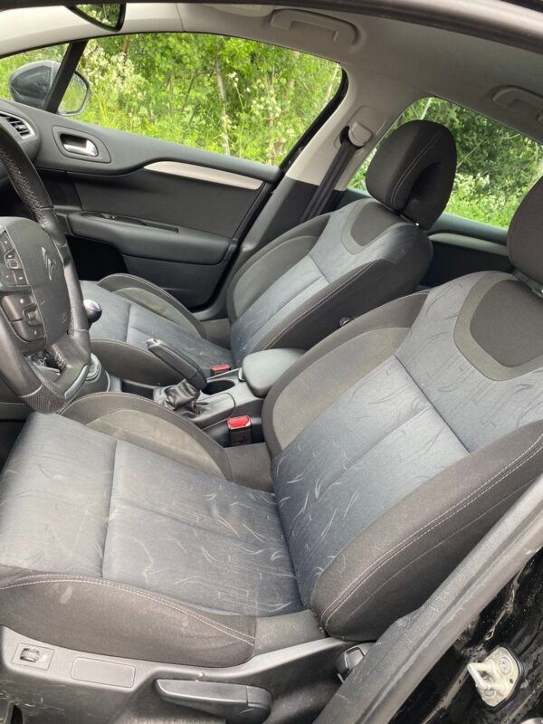 5 Citroën C4