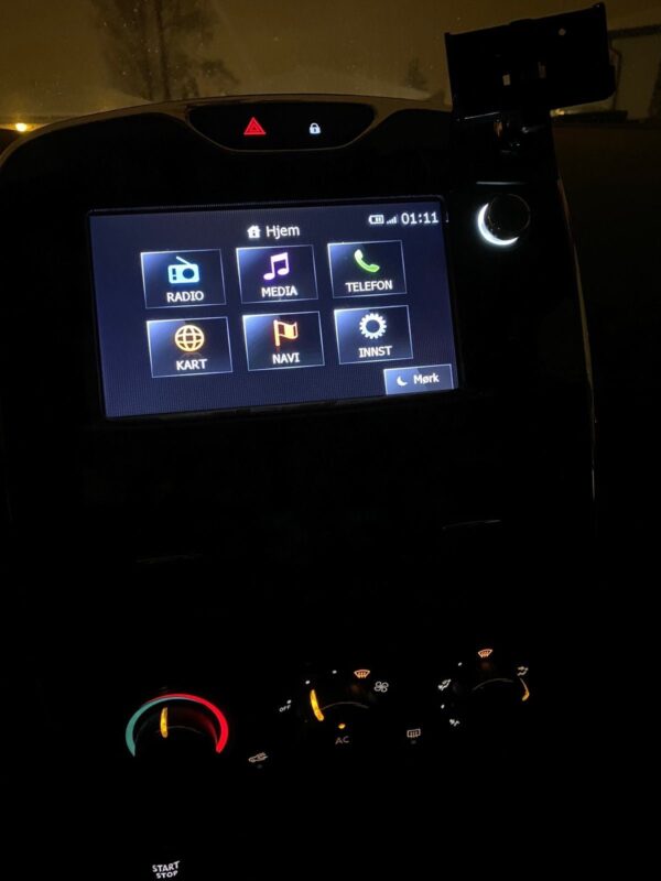 5 Renault Clio