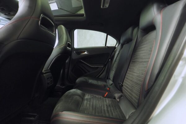 5 Mercedes-Benz Classe A