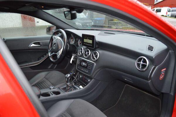 5 Mercedes-Benz Classe A