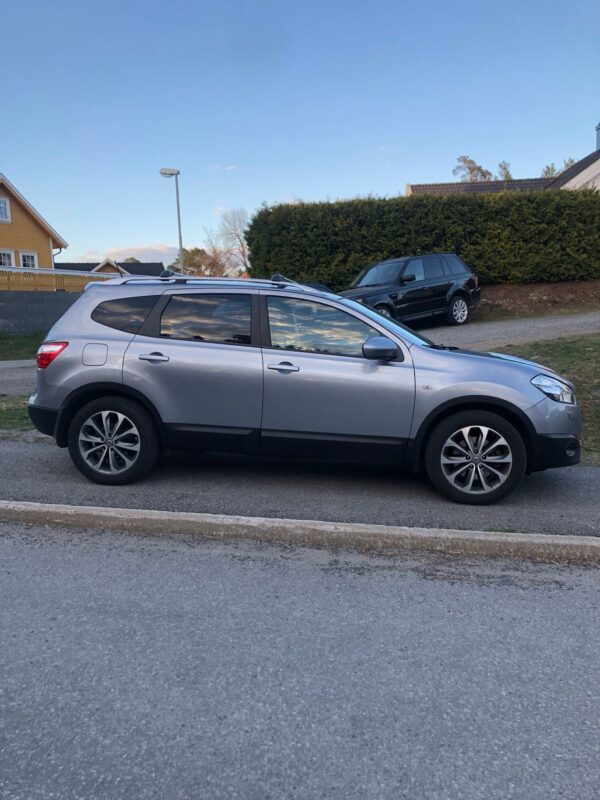 5 Nissan Qashqai +2