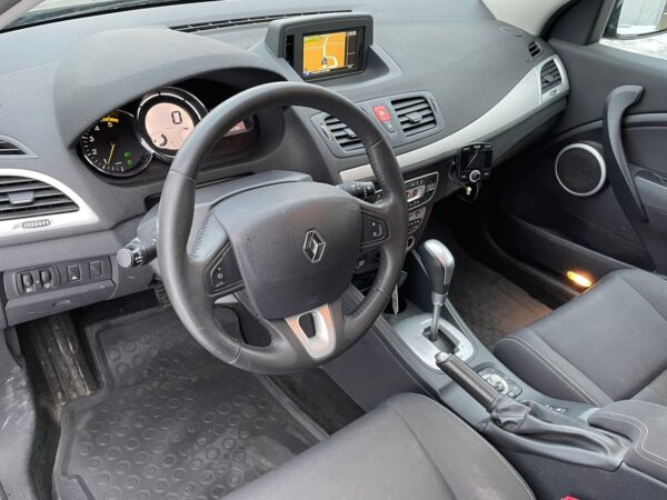 5 Renault Mégane