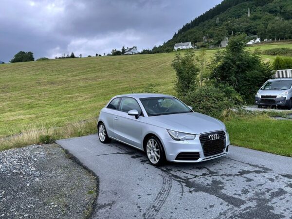 5 Audi A1