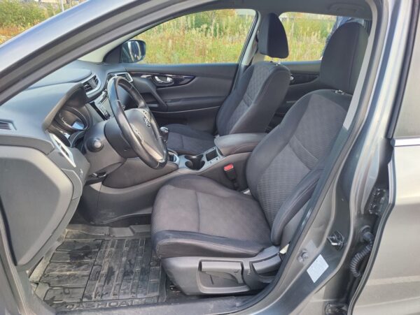 5 Nissan Qashqai