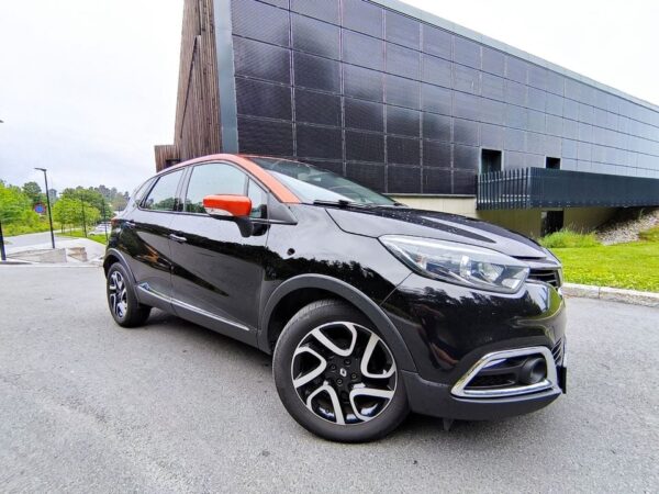 5 Renault Clio