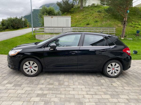 6 Citroën C4
