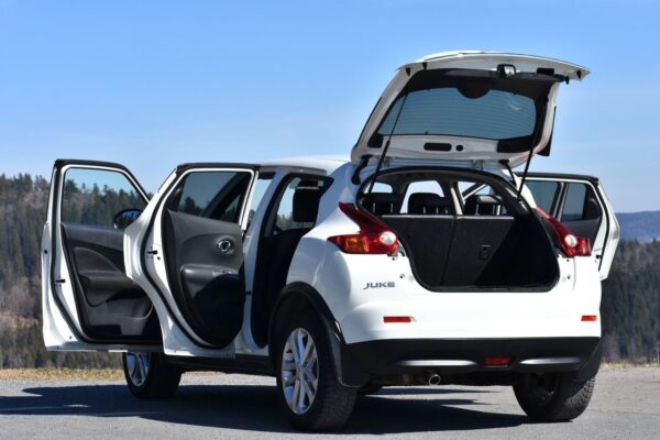 6 Nissan juke