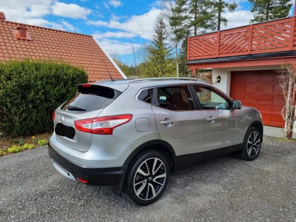 6 Nissan Qashqaï