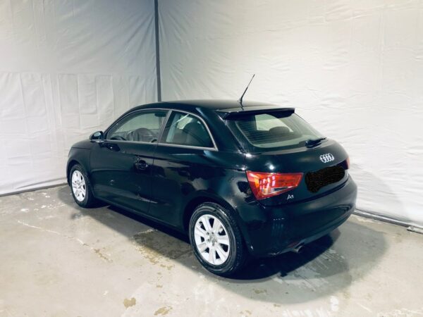 6 Audi A1