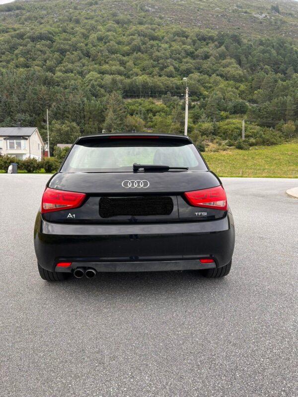 6 Audi A1