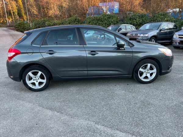 6 Citroën C4