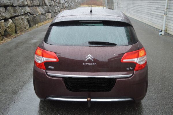 6 Citroën C4