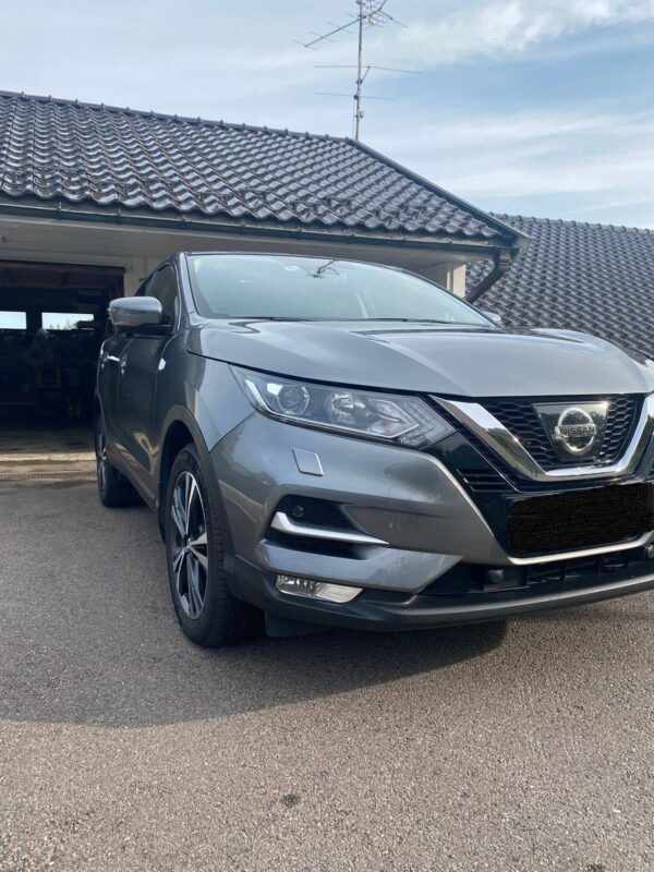 7 Nissan Qashqai