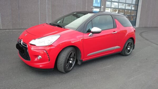 7 Citroën DS3