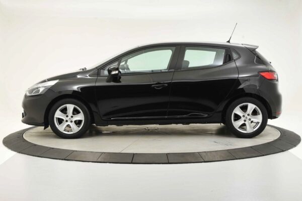 7 Renault Clio