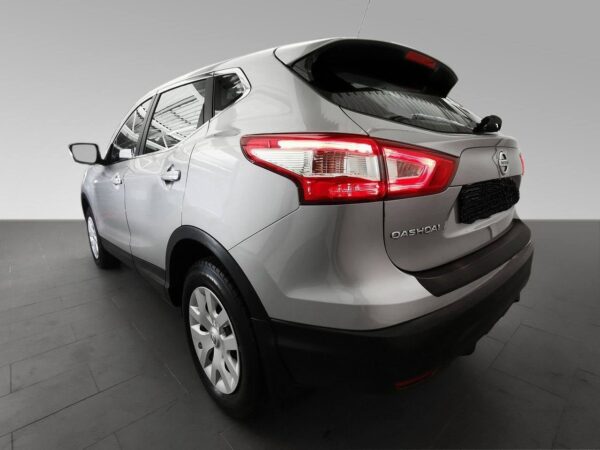 7 Nissan Qashqai