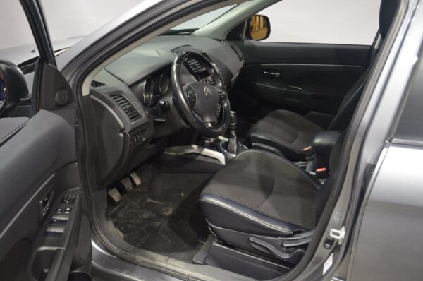 7 Citroen C4
