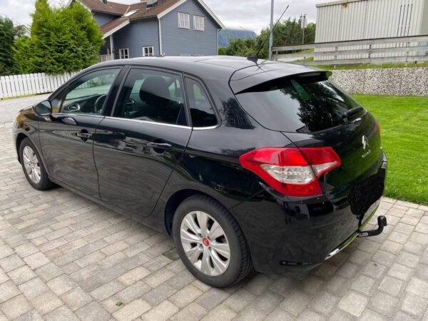 7 Citroën C4