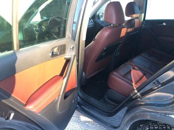 7 Volkswagen Tiguan