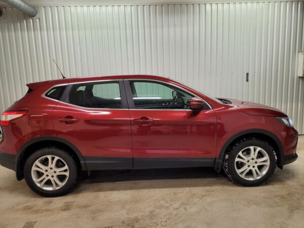 7 Nissan Qashqai