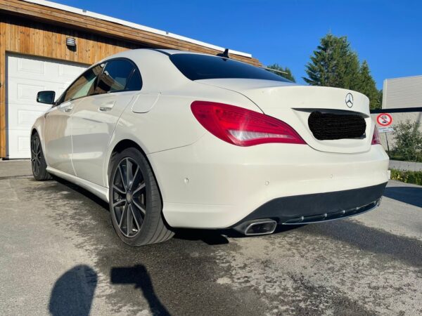 7 Mercedes-Benz CLA