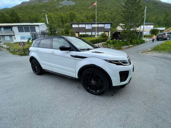7 Range Rover Evoque