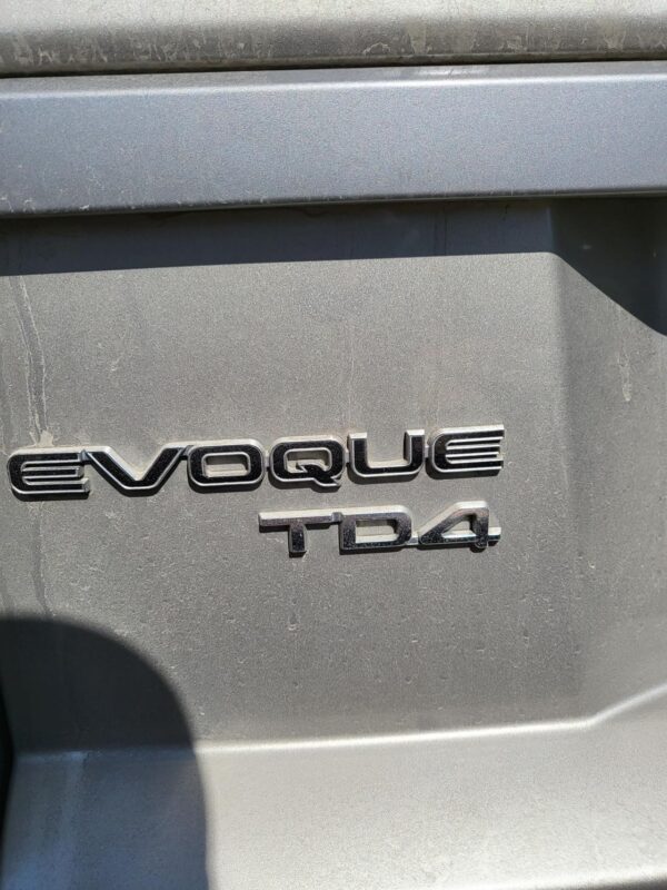 7 Range Rover Evoque