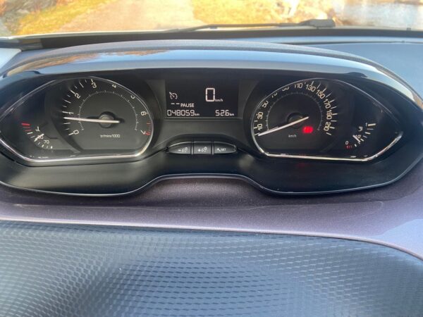 7 Peugeot 2008
