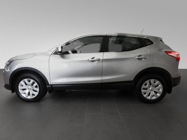 8 Nissan Qashqai