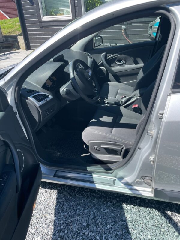 8 Renault Mégane