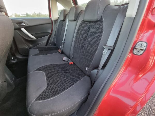 8 Citroën C3