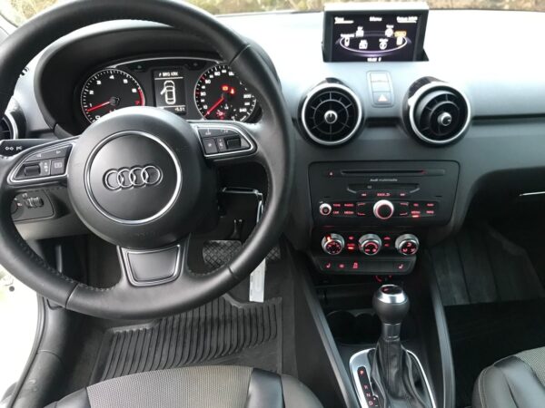 8 Audi A1