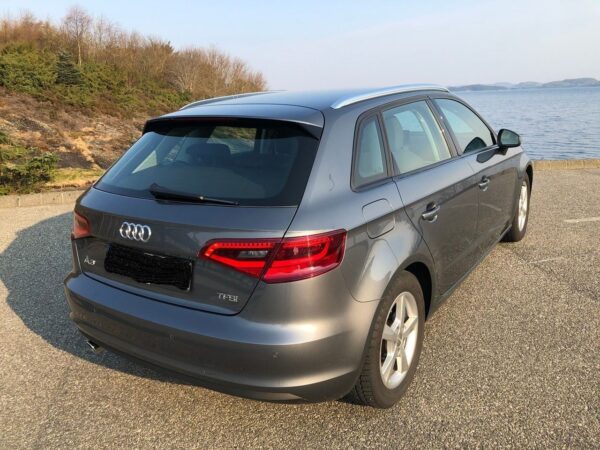 8 Audi A3