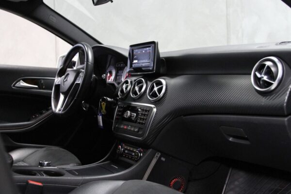 8 Mercedes-Benz Classe A