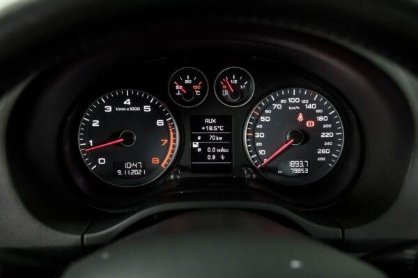 8 Audi A3