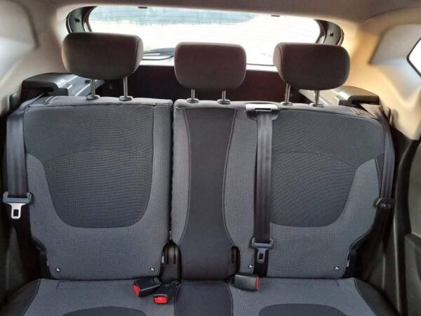 8 Renault Captur