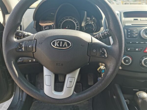 8 Kia Cee'd