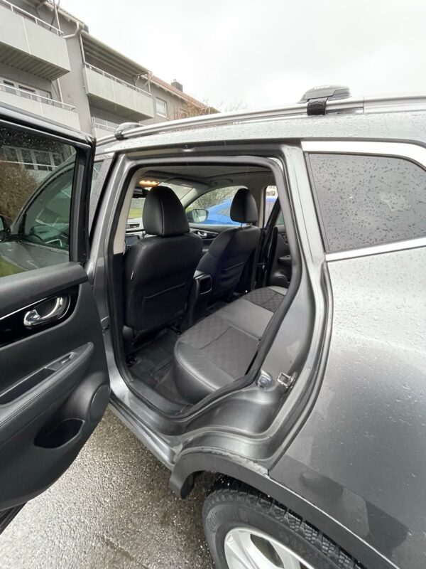 8 Nissan Qashqaï