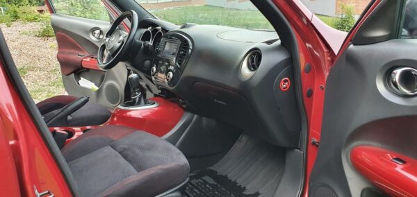 8 Nissan juke