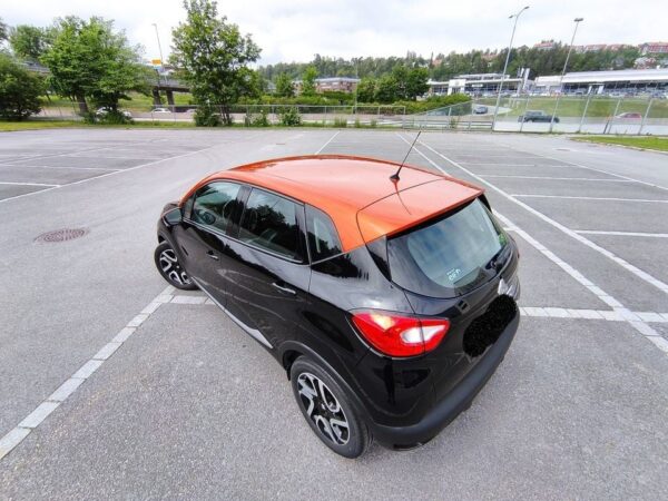 8 Renault Clio