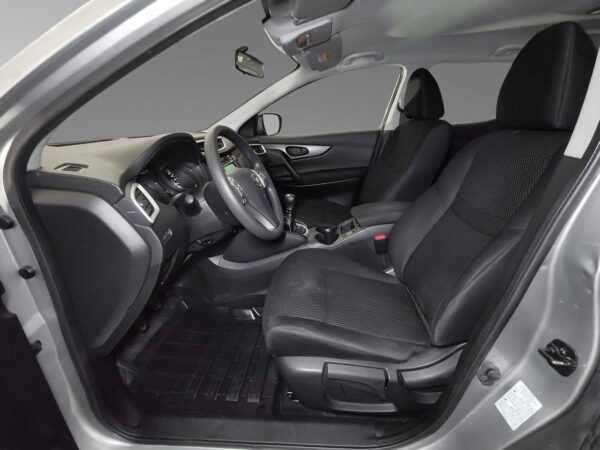 9 Nissan Qashqai