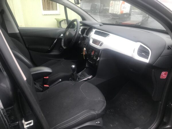 9 Citroën C3