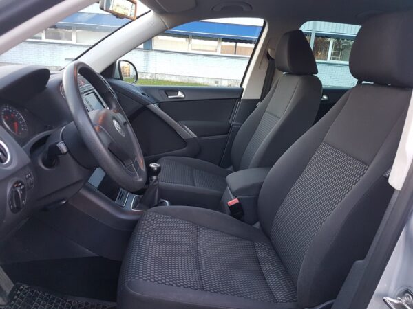 9 Volkswagen Tiguan