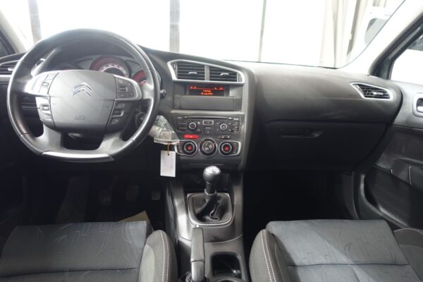 9 Citroën C4
