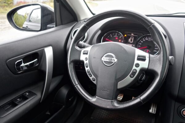 9 Nissan Qashqai +2