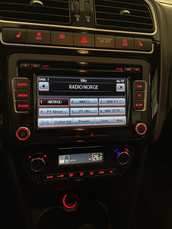 9 Volkswagen Polo