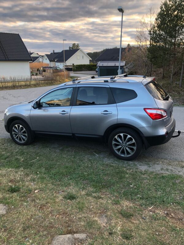 9 Nissan Qashqai +2
