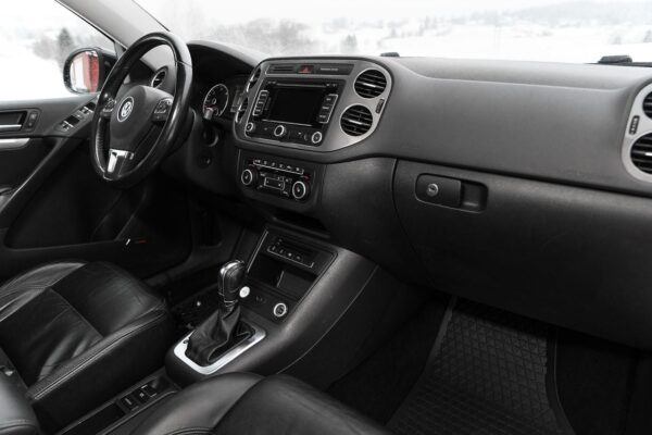 9 Volkswagen Tiguan
