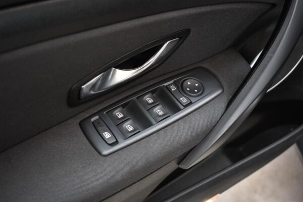 9 Renault Mégane